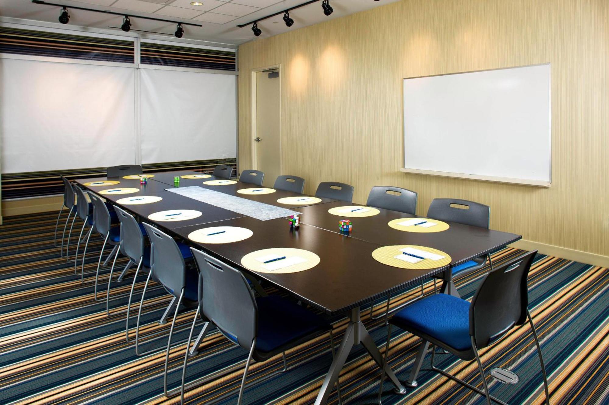 Aloft Cleveland Downtown Hotel Bagian luar foto